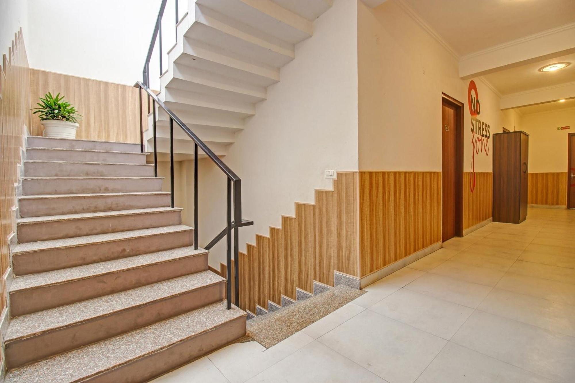 فندق Super Townhouse Kachnar House Vikas Nagar Hasanganj المظهر الخارجي الصورة