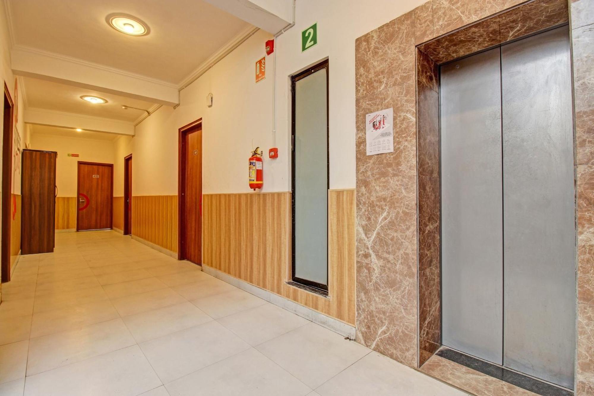 فندق Super Townhouse Kachnar House Vikas Nagar Hasanganj المظهر الخارجي الصورة